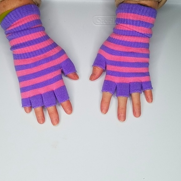 Fingerless Gloves Women Girly Girl Pink Purple Stripe Texting Smoking Fashion - Picture 3 of 4